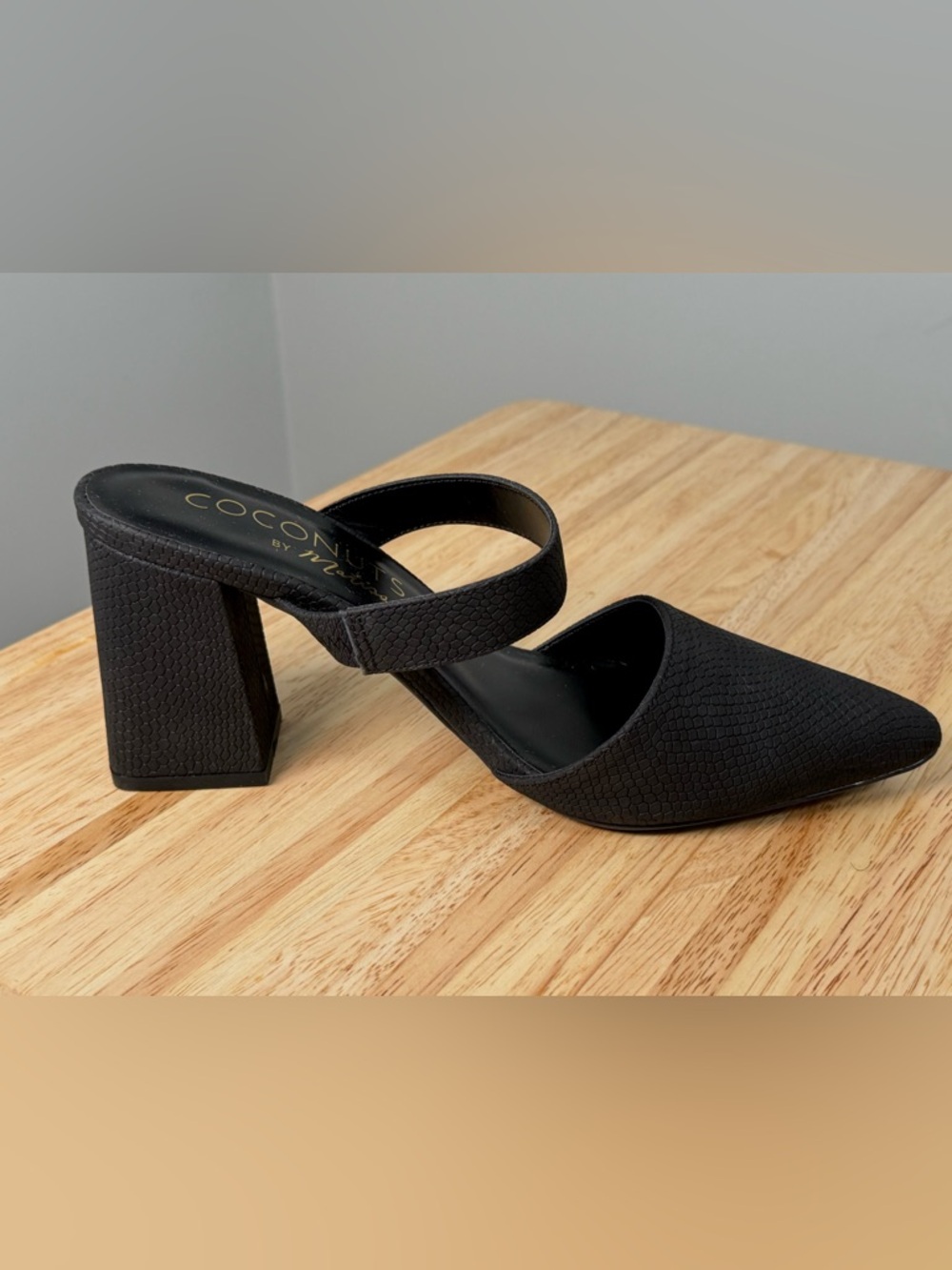 Coconuts by Matisse Black Textured Block Heel Mule